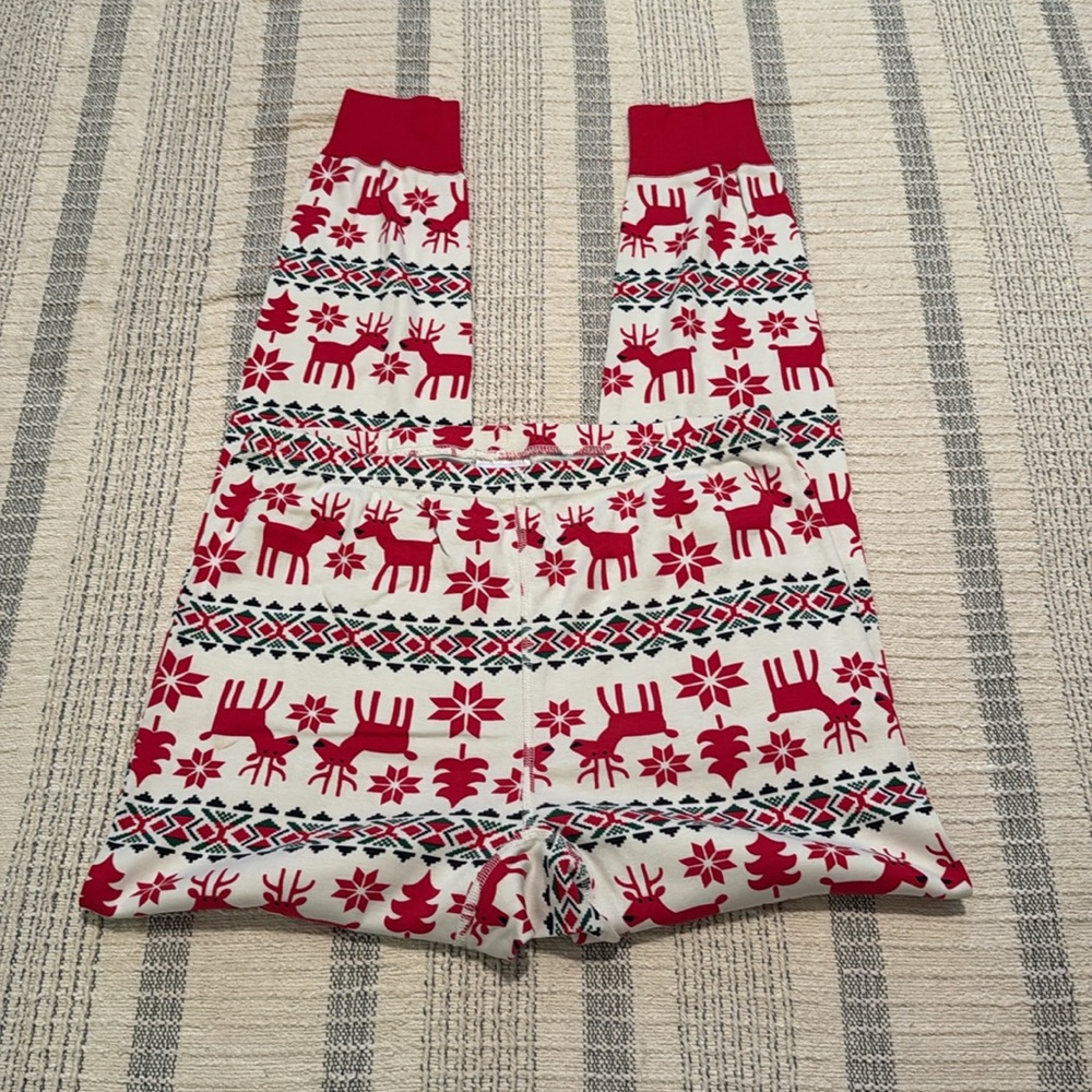 Hanna Anderson Women’s Christmas PJs in Dear Deer XL - Picture 6 of 7